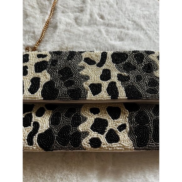 NWT  Francesca Women’s Leopard Print Full Front Beaded Clutch Crossbody Purse - Picture 2 of 9